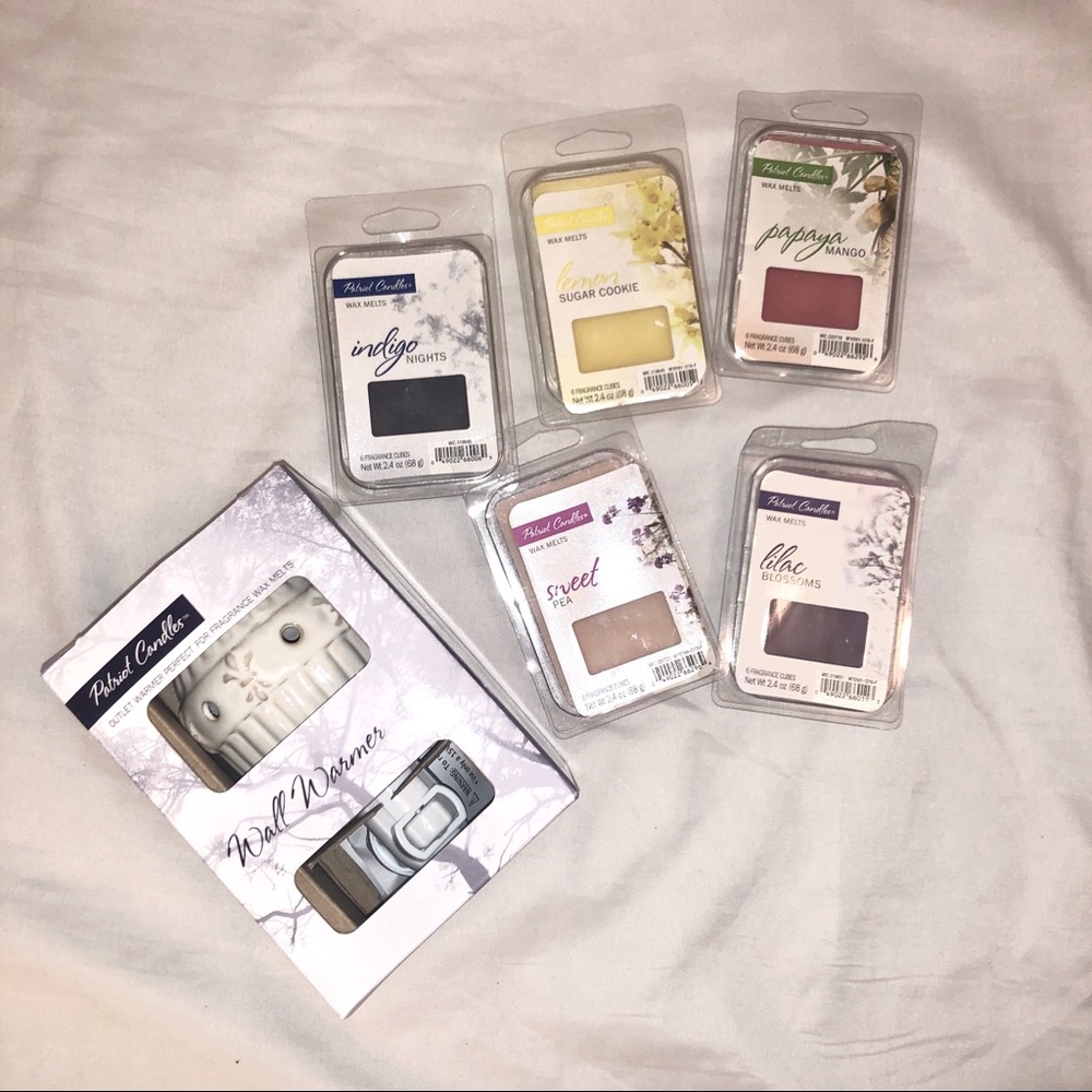 NWT Plug in Wax Warmer